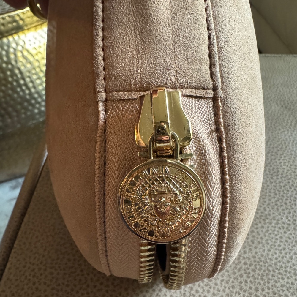 Rare Case: Limited Edition Balmain Paris - Picture 9 of 9